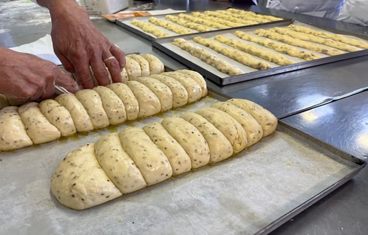 ANISE CANTUCCI
